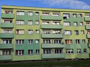 Read more about the article NIERUCHOMOŚĆ LOKALOWA Z BALKONEM W DOBREJ CENIE – WAŁCZ  TYSIĄCLECIA